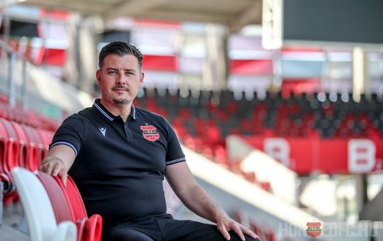 Thomas Courts honvéd fc