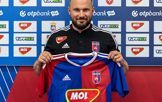 Huszti Szabolcs
