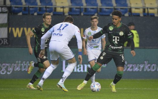 ferencváros-puskás-akadémia-Ryan-Mmaee