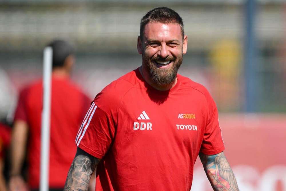 Daniele De Rossi as roma