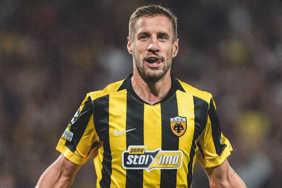 varga barnabás aek athén