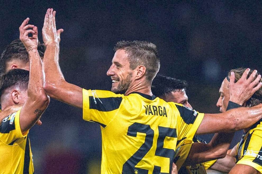 varga barnabás aek athén